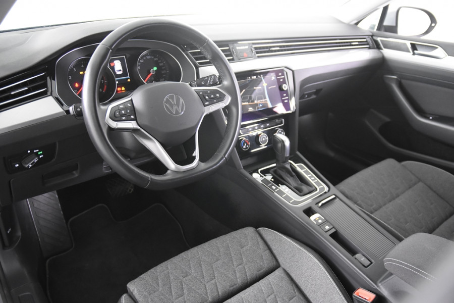 Volkswagen Passat Variant 1.5 TSI DSG *1ste eigenaar*Navigatie*Park assist*