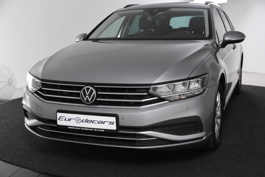 Volkswagen Passat Variant 1.5 TSI DSG *1ste eigenaar*Navigatie*Park assist*
