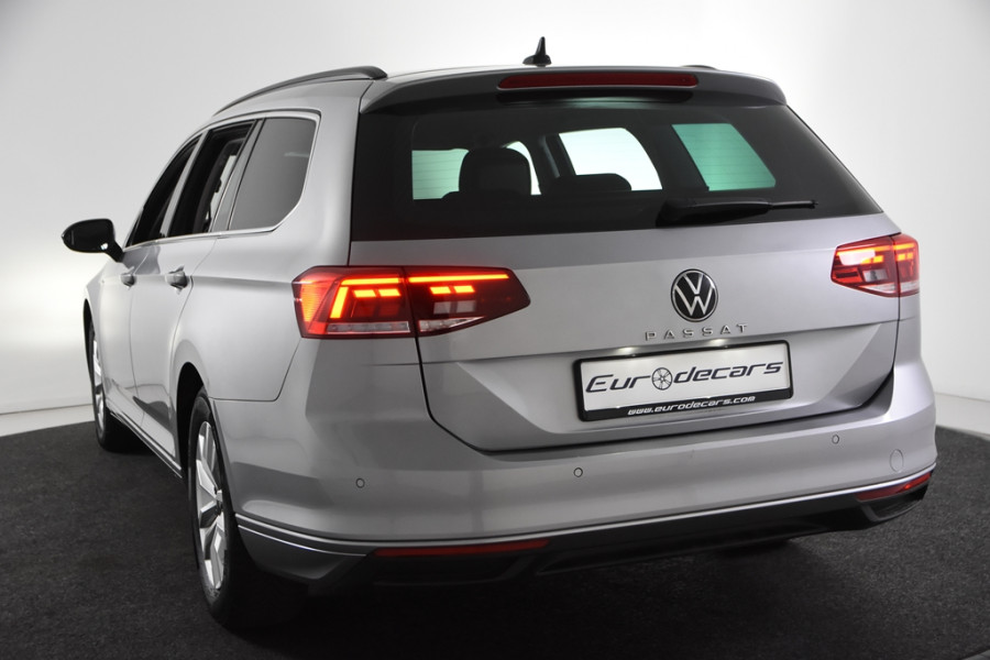 Volkswagen Passat Variant 1.5 TSI DSG *1ste eigenaar*Navigatie*Park assist*