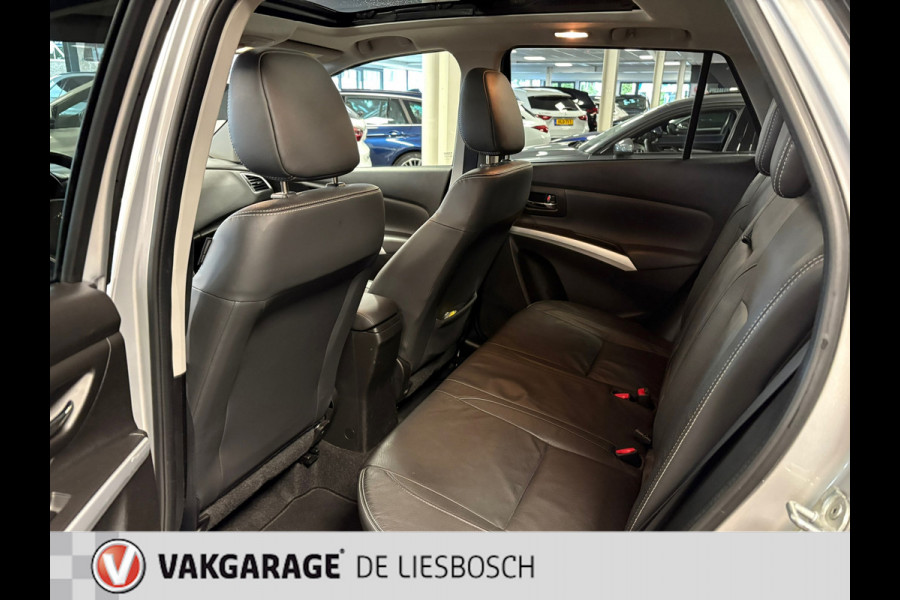 Suzuki S-Cross 1.4 Boosterjet AllGrip High Executive 4x4 panorama-dak / leder / camera