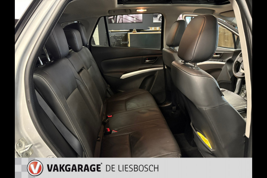 Suzuki S-Cross 1.4 Boosterjet AllGrip High Executive 4x4 panorama-dak / leder / camera