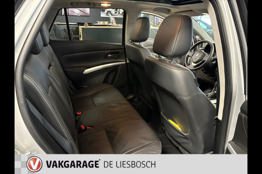 Suzuki S-Cross 1.4 Boosterjet AllGrip High Executive 4x4 panorama-dak / leder / camera