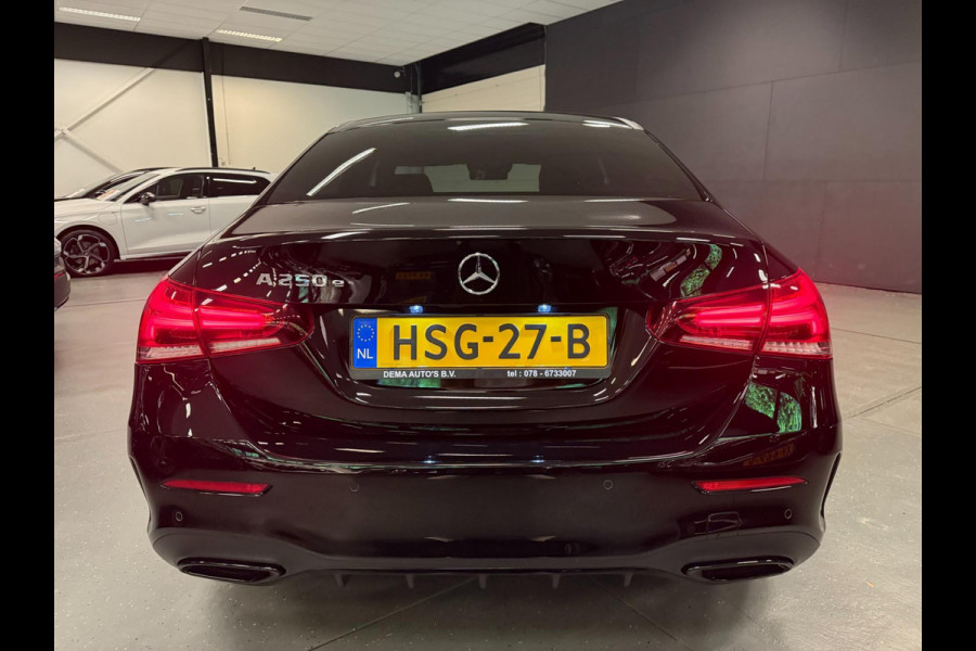 Mercedes-Benz A-Klasse 250 e AMG PREMIUM 218PK SFEERVERL/NAVI/DAB/LED/V-COCKPIT/CARPLAY///