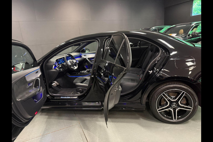 Mercedes-Benz A-Klasse 250 e AMG PREMIUM 218PK SFEERVERL/NAVI/DAB/LED/V-COCKPIT/CARPLAY///