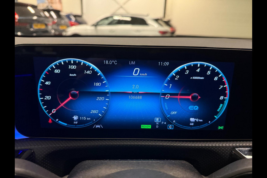 Mercedes-Benz A-Klasse 250 e AMG PREMIUM 218PK SFEERVERL/NAVI/DAB/LED/V-COCKPIT/CARPLAY///