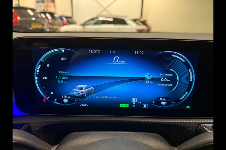 Mercedes-Benz A-Klasse 250 e AMG PREMIUM 218PK SFEERVERL/NAVI/DAB/LED/V-COCKPIT/CARPLAY///