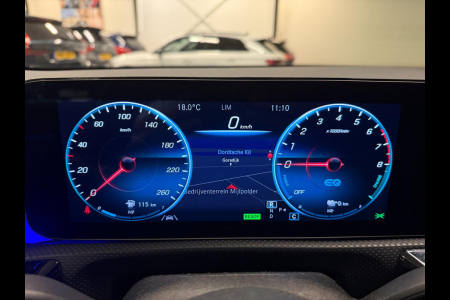 Mercedes-Benz A-Klasse 250 e AMG PREMIUM 218PK SFEERVERL/NAVI/DAB/LED/V-COCKPIT/CARPLAY///