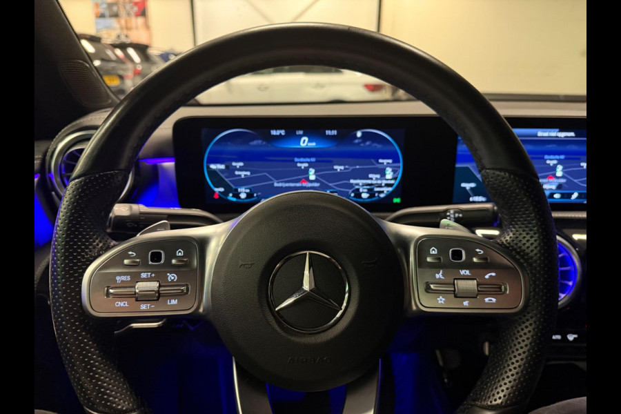 Mercedes-Benz A-Klasse 250 e AMG PREMIUM 218PK SFEERVERL/NAVI/DAB/LED/V-COCKPIT/CARPLAY///