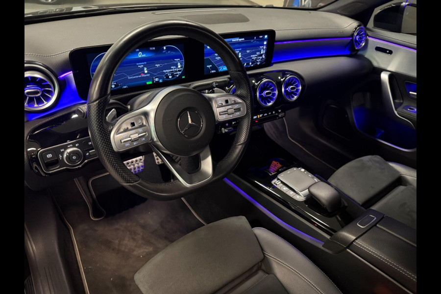 Mercedes-Benz A-Klasse 250 e AMG PREMIUM 218PK SFEERVERL/NAVI/DAB/LED/V-COCKPIT/CARPLAY///