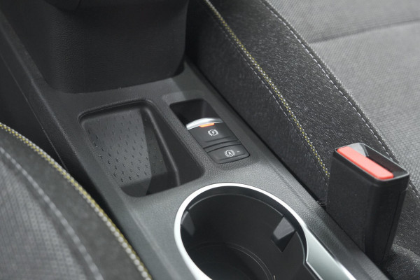 Renault Captur Mild Hybrid 160 EDC Techno | Camera | Navigatie | Apple Carplay | Pack Full Screen