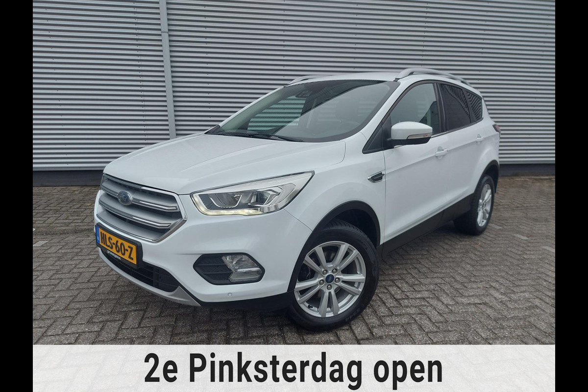Ford Kuga 1.5 EcoBoost Titanium ,airco,cruise,parkeersensoren,navigatie/camera,afneembaretrekhaak,