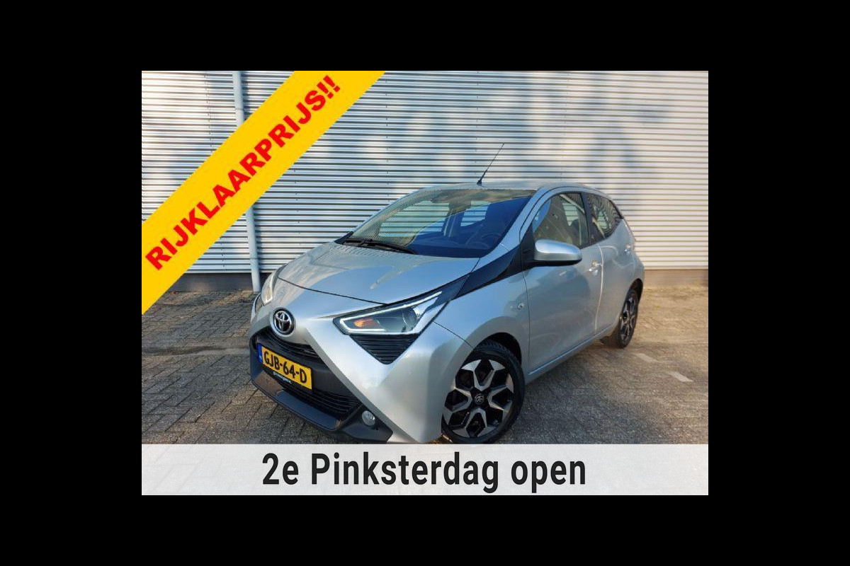 Toyota Aygo 1.0 VVT-i x-play Automaat, airco,achteruitrijcamera,Apple Carplay/dab,