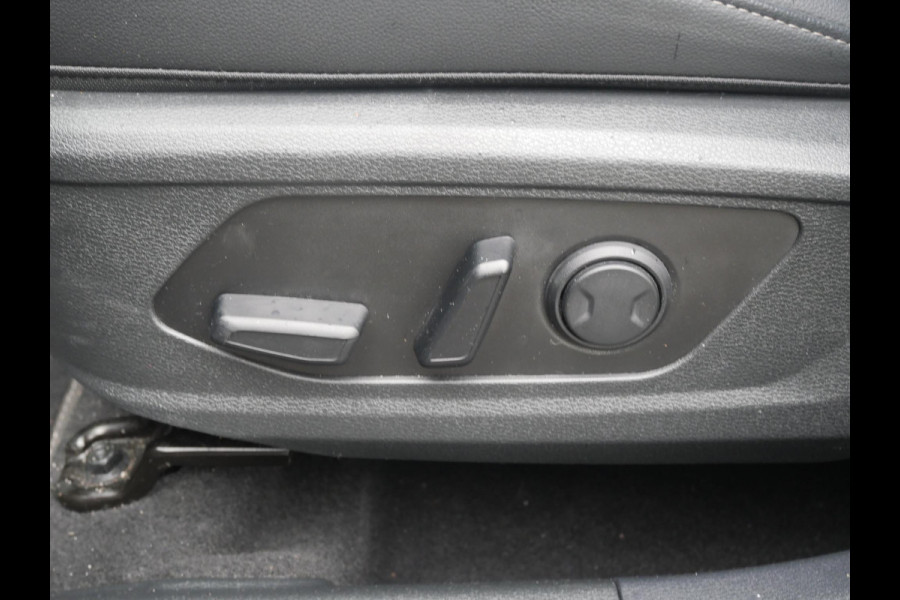 Kia Sportage 1.6 T-GDi Hybrid DynamicPlusLine | Cruise | Clima | Camera | Navi | Schuif-kanteldak | Stoel-stuurverwarming |