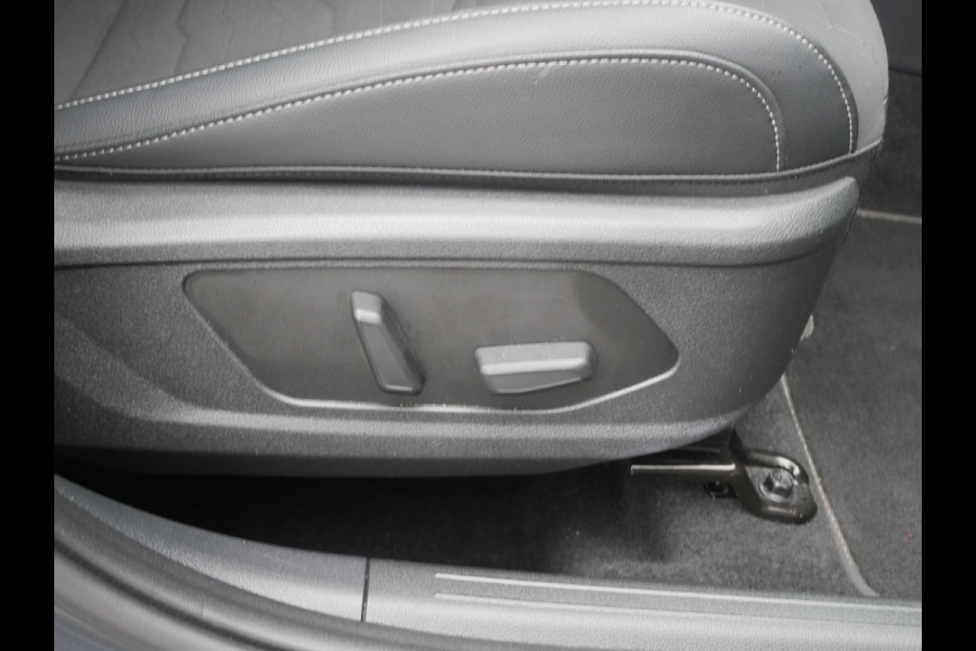 Kia Sportage 1.6 T-GDi Hybrid DynamicPlusLine | Cruise | Clima | Camera | Navi | Schuif-kanteldak | Stoel-stuurverwarming |