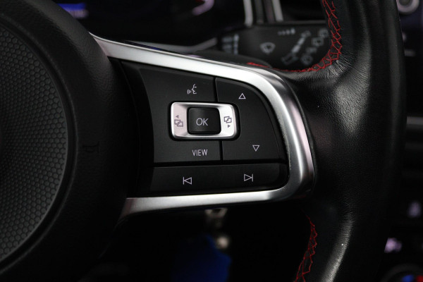 Volkswagen T-Roc 1.5 TSI Sport Business R (PANORAMADAK, DIGITALE COCKPIT, STOELVERWARMING, CAMERA, 1e EIGENAAR, GOED ONDERHOUDEN)