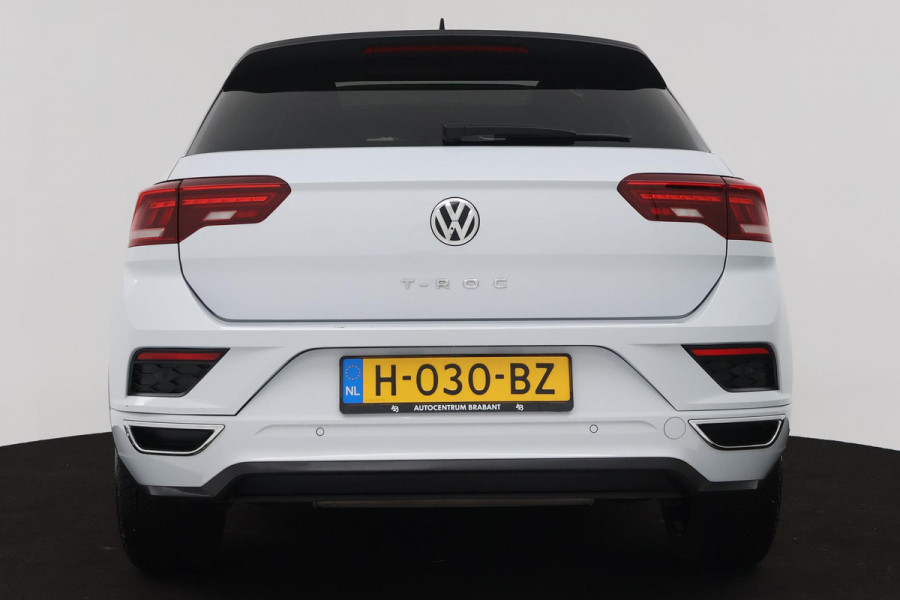 Volkswagen T-Roc 1.5 TSI Sport Business R (PANORAMADAK, DIGITALE COCKPIT, STOELVERWARMING, CAMERA, 1e EIGENAAR, GOED ONDERHOUDEN)