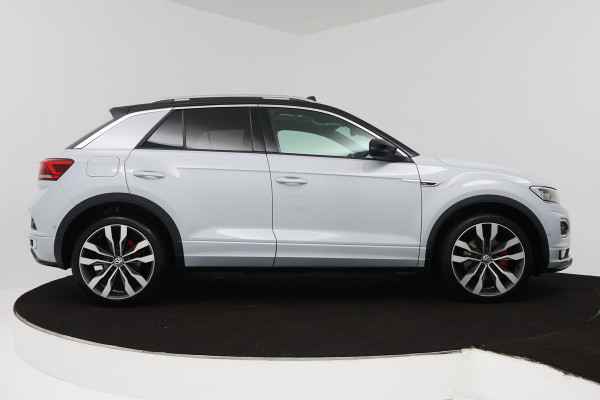 Volkswagen T-Roc 1.5 TSI Sport Business R (PANORAMADAK, DIGITALE COCKPIT, STOELVERWARMING, CAMERA, 1e EIGENAAR, GOED ONDERHOUDEN)