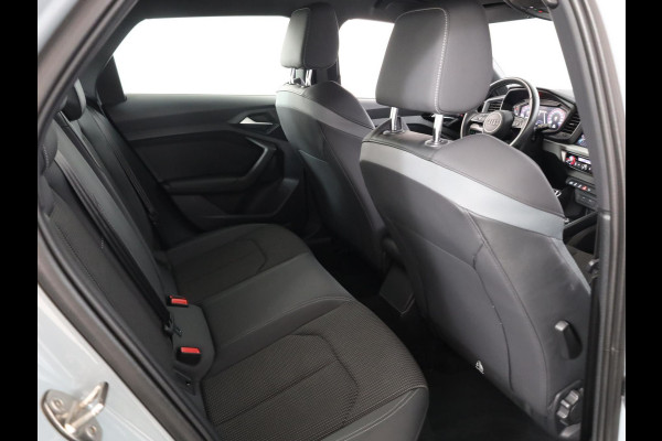 Audi A1 Sportback 40 TFSI Pro Line S 200pk S-tronic|  half-leder| LM-velgen| Navigatie| Parkeersensoren | Stoelverwarming | Led koplampen