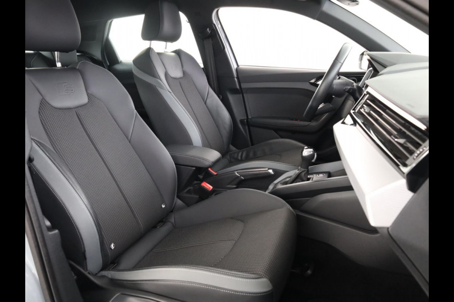 Audi A1 Sportback 40 TFSI Pro Line S 200pk S-tronic|  half-leder| LM-velgen| Navigatie| Parkeersensoren | Stoelverwarming | Led koplampen