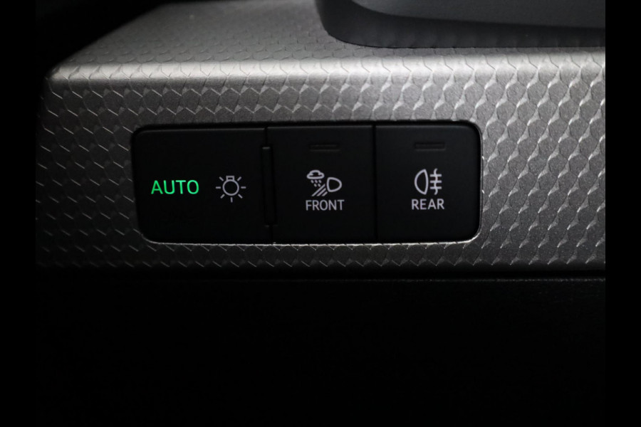 Audi A1 Sportback 40 TFSI Pro Line S 200pk S-tronic|  half-leder| LM-velgen| Navigatie| Parkeersensoren | Stoelverwarming | Led koplampen