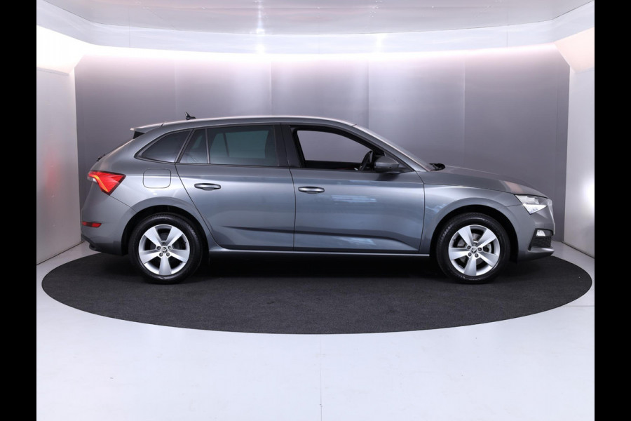 Škoda SCALA 1.0 TSI Sport Business 110 pk | Navigatie via App | Parkeersensoren | Autom. airco | Cruise control | Apple Carplay/Android Auto | LED koplampen |