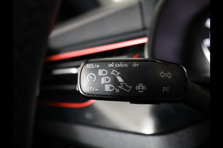 Škoda SCALA 1.0 TSI Sport Business 110 pk | Navigatie via App | Parkeersensoren | Autom. airco | Cruise control | Apple Carplay/Android Auto | LED koplampen |