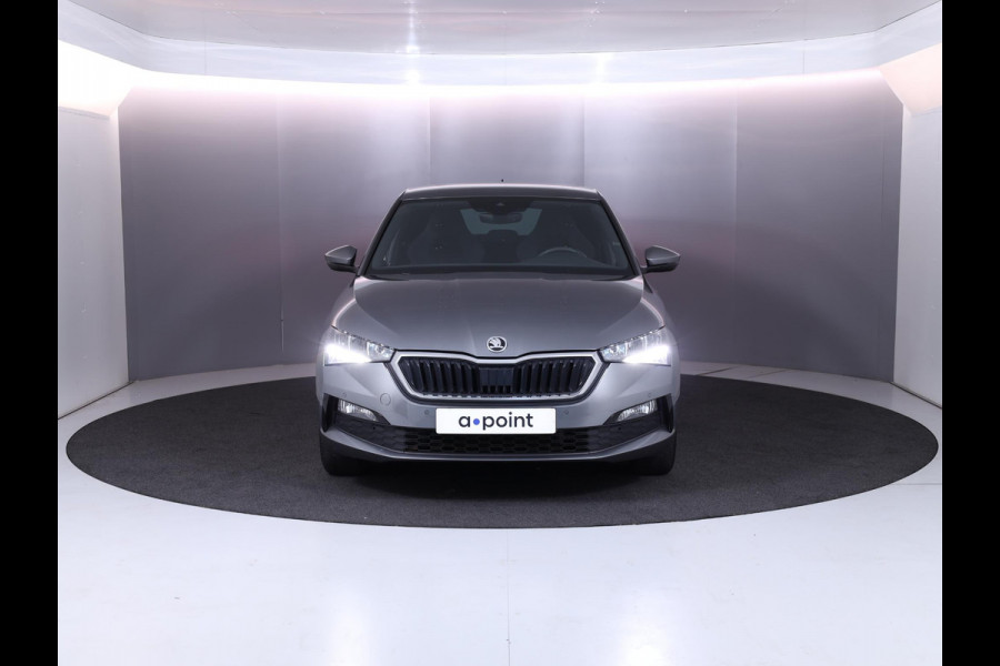Škoda SCALA 1.0 TSI Sport Business 110 pk | Navigatie via App | Parkeersensoren | Autom. airco | Cruise control | Apple Carplay/Android Auto | LED koplampen |