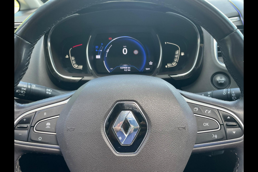 Renault Espace 1.6 dCi Initiale Paris 7p. Automaat pano