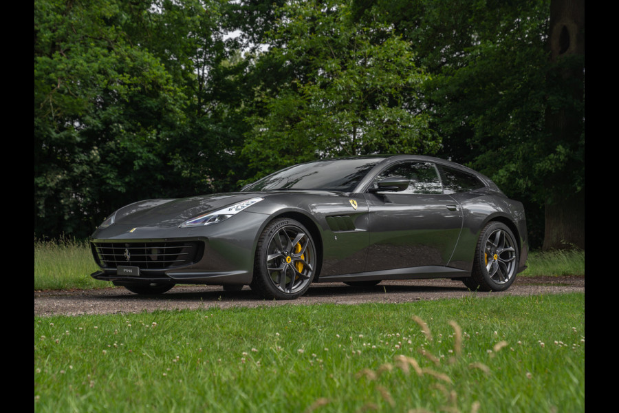 Ferrari GTC4 Lusso T 3.9 V8 | Lift | Pano-dak | Pass. display | 360 cam | Adapt. koplampen | Orig. NL