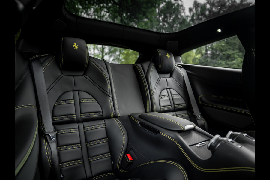 Ferrari GTC4 Lusso T 3.9 V8 | Lift | Pano-dak | Pass. display | 360 cam | Adapt. koplampen | Orig. NL