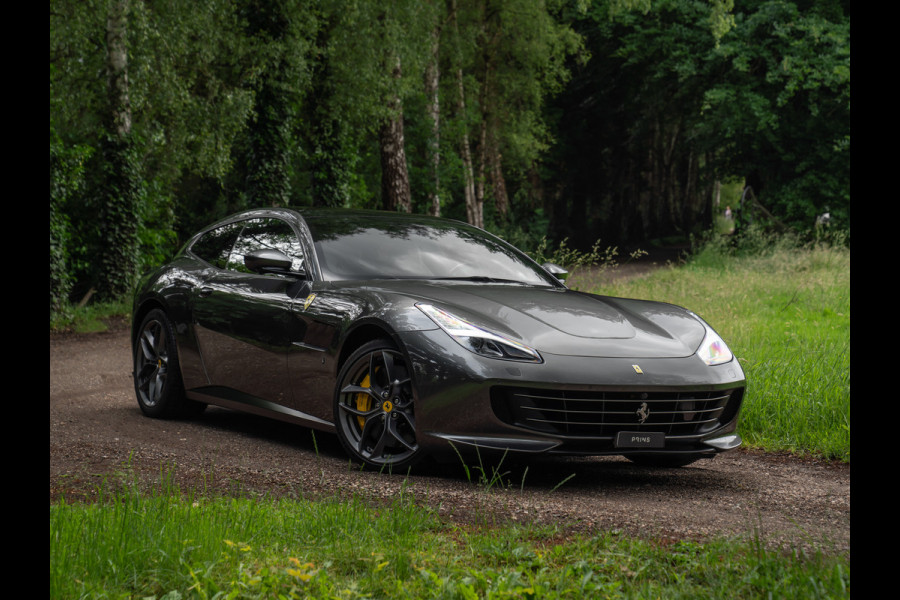 Ferrari GTC4 Lusso T 3.9 V8 | Lift | Pano-dak | Pass. display | 360 cam | Adapt. koplampen | Orig. NL