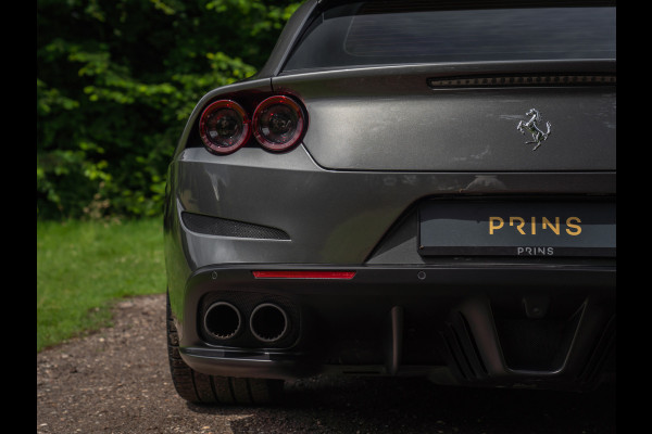 Ferrari GTC4 Lusso T 3.9 V8 | Lift | Pano-dak | Pass. display | 360 cam | Adapt. koplampen | Orig. NL