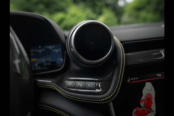 Ferrari GTC4 Lusso T 3.9 V8 | Lift | Pano-dak | Pass. display | 360 cam | Adapt. koplampen | Orig. NL