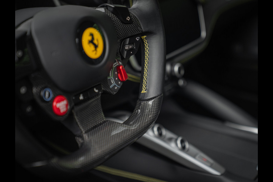Ferrari GTC4 Lusso T 3.9 V8 | Lift | Pano-dak | Pass. display | 360 cam | Adapt. koplampen | Orig. NL