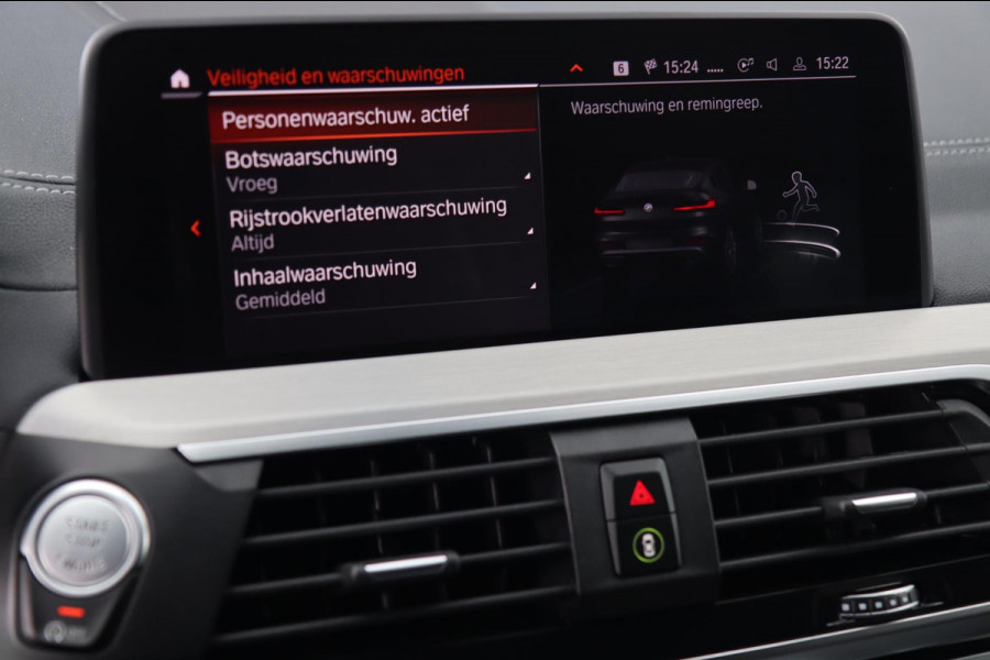 BMW X4 M40i M Sport / PANODAK / HUD / KEYLESS / DODEHOEK / CAMERA / 21''