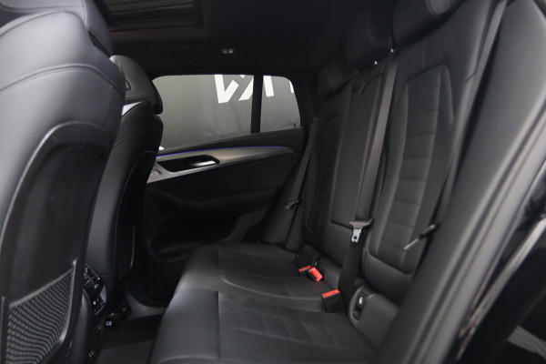 BMW X4 M40i M Sport / PANODAK / HUD / KEYLESS / DODEHOEK / CAMERA / 21''