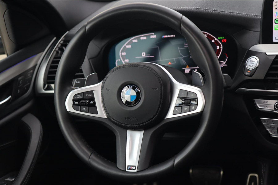 BMW X4 M40i M Sport / PANODAK / HUD / KEYLESS / DODEHOEK / CAMERA / 21''