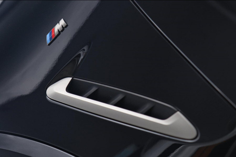 BMW X4 M40i M Sport / PANODAK / HUD / KEYLESS / DODEHOEK / CAMERA / 21''