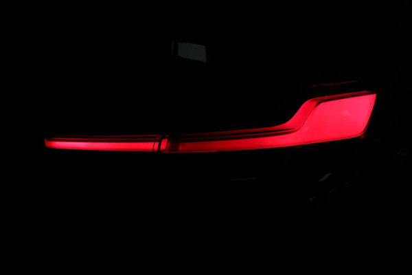 BMW X4 M40i M Sport / PANODAK / HUD / KEYLESS / DODEHOEK / CAMERA / 21''