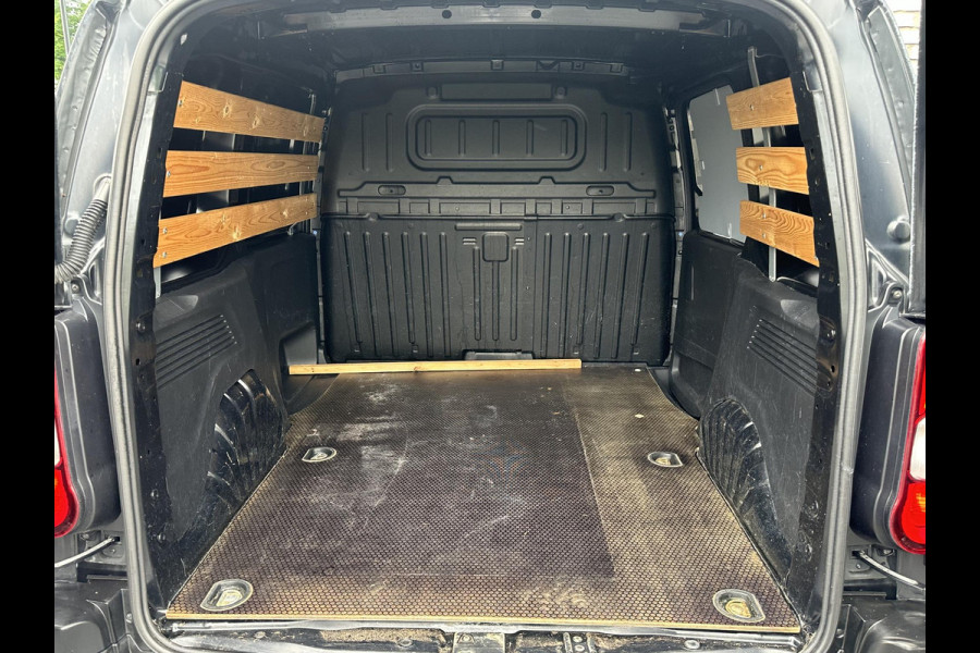 Opel Combo 1.6D L1H1 Edition*A/C*HAAK*CRUISE*CARPLAY*