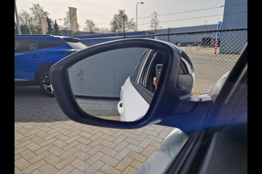 Peugeot 2008 1.2 PureTech 130PK Aut /1e eigenaar /Garantie