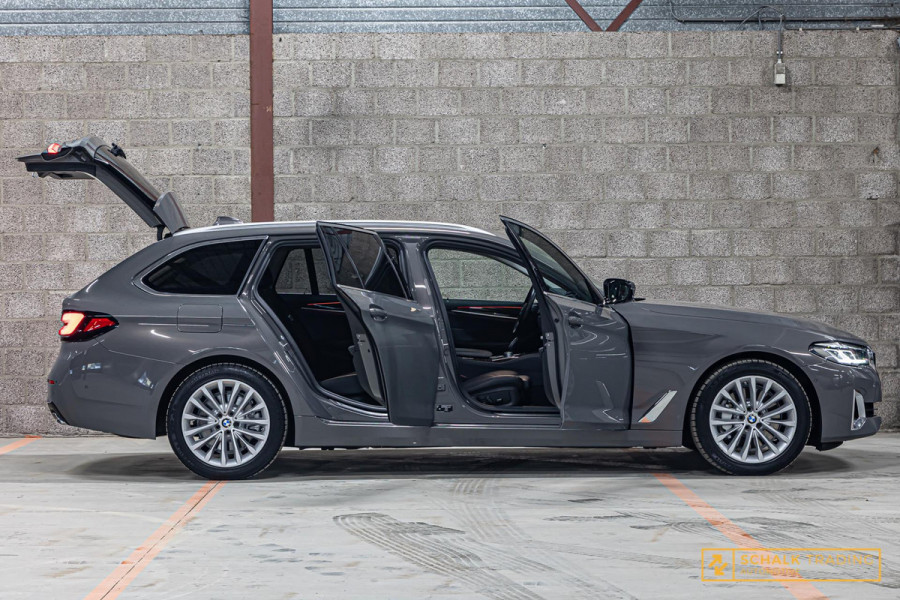 BMW 5 Serie 530e High Executive|Cam|E-stoel|Dealer ond|Garan
