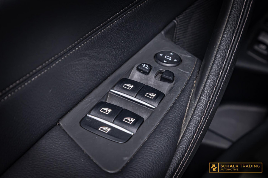 BMW 5 Serie 530e High Executive|Cam|E-stoel|Dealer ond|Garan