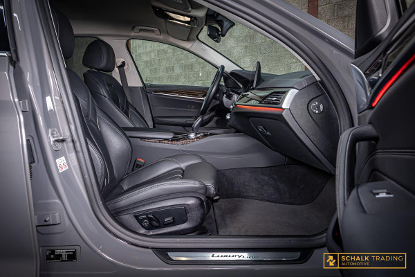 BMW 5 Serie 530e High Executive|Cam|E-stoel|Dealer ond|Garan