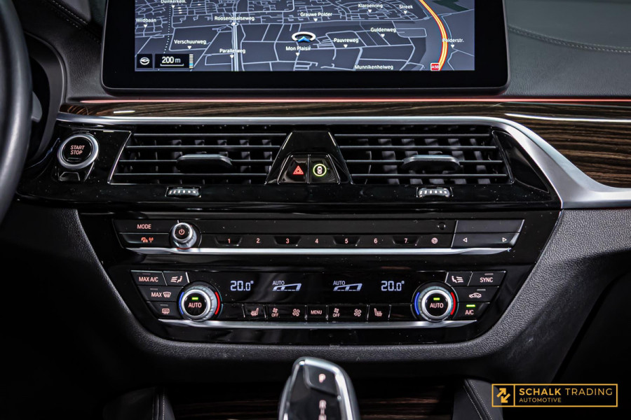 BMW 5 Serie 530e High Executive|Cam|E-stoel|Dealer ond|Garan