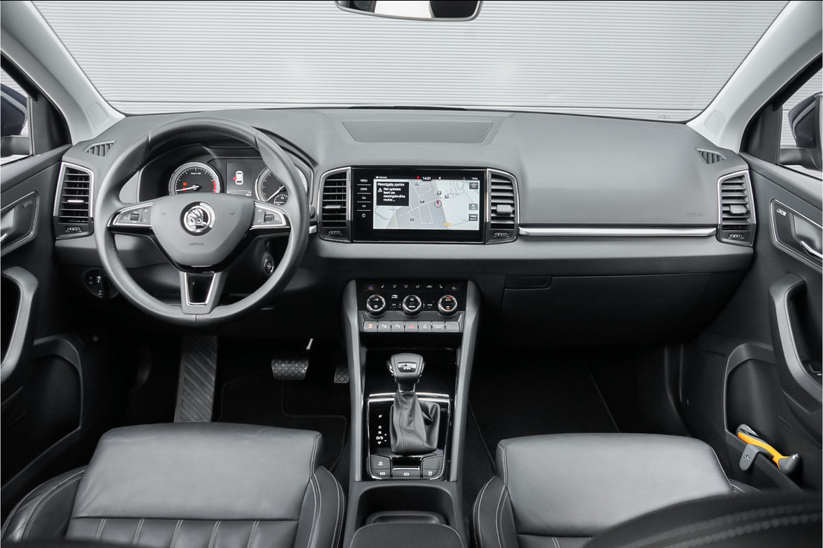 Škoda Karoq 1.5 TSI Style Business Leder Camera Trekhaak 1e Eig Škoda Karoq 1.5 TSI Style Business Leder Camera Trekhaak 1e Eig