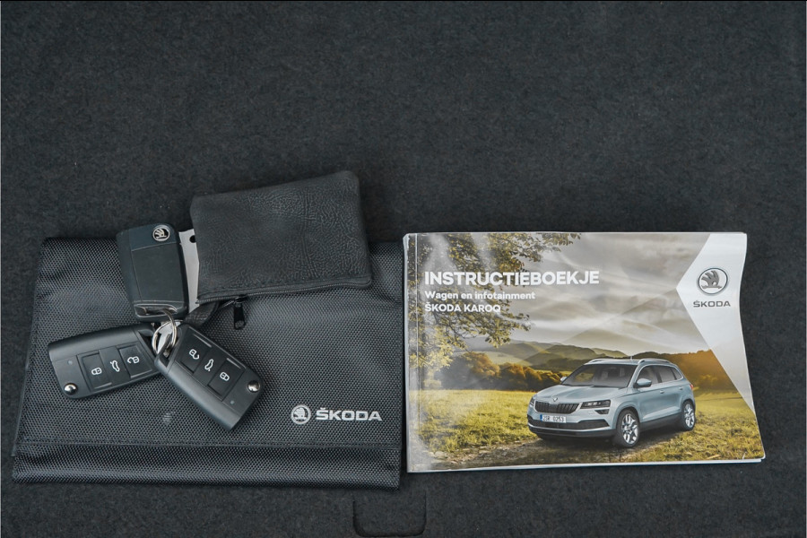 Škoda Karoq 1.5 TSI Style Business Leder Camera Trekhaak 1e Eig