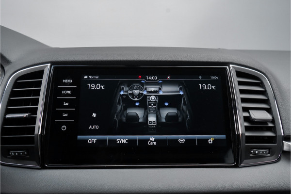 Škoda Karoq 1.5 TSI Style Business Leder Camera Trekhaak 1e Eig
