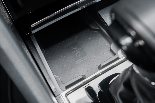 Škoda Karoq 1.5 TSI Style Business Leder Camera Trekhaak 1e Eig