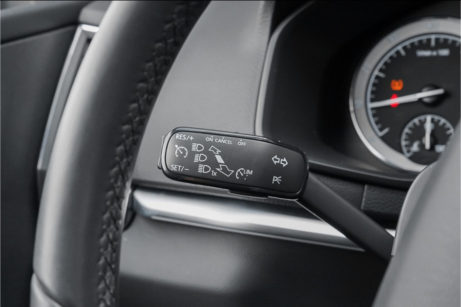 Škoda Karoq 1.5 TSI Style Business Leder Camera Trekhaak 1e Eig